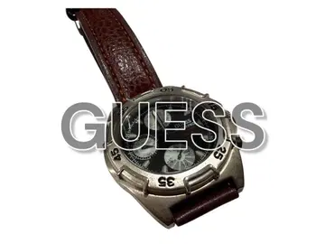 GUESS 크로노그래프 시계 블랙/브라운