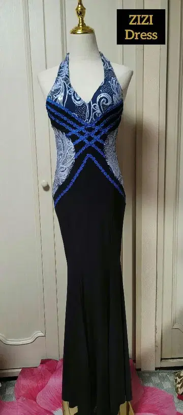 ZIZI Dress 허리 레이스 스팽글 홀터넥 드레스