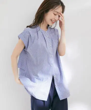 새상품급 VIS 프렌치 슬리브 셔츠 블라우스 스트라이프 펄 버튼