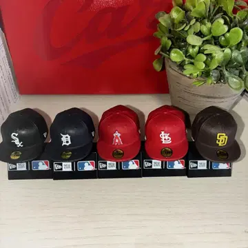 MLB 온필드 캡 미니어처 피규어 컬렉션 5개 세트