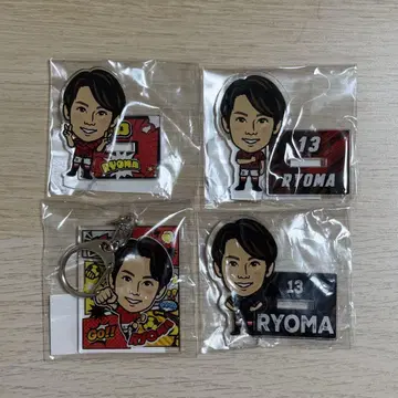 우라와 레즈 13 와타나베 료마 선수 아크릴 키링 etc.