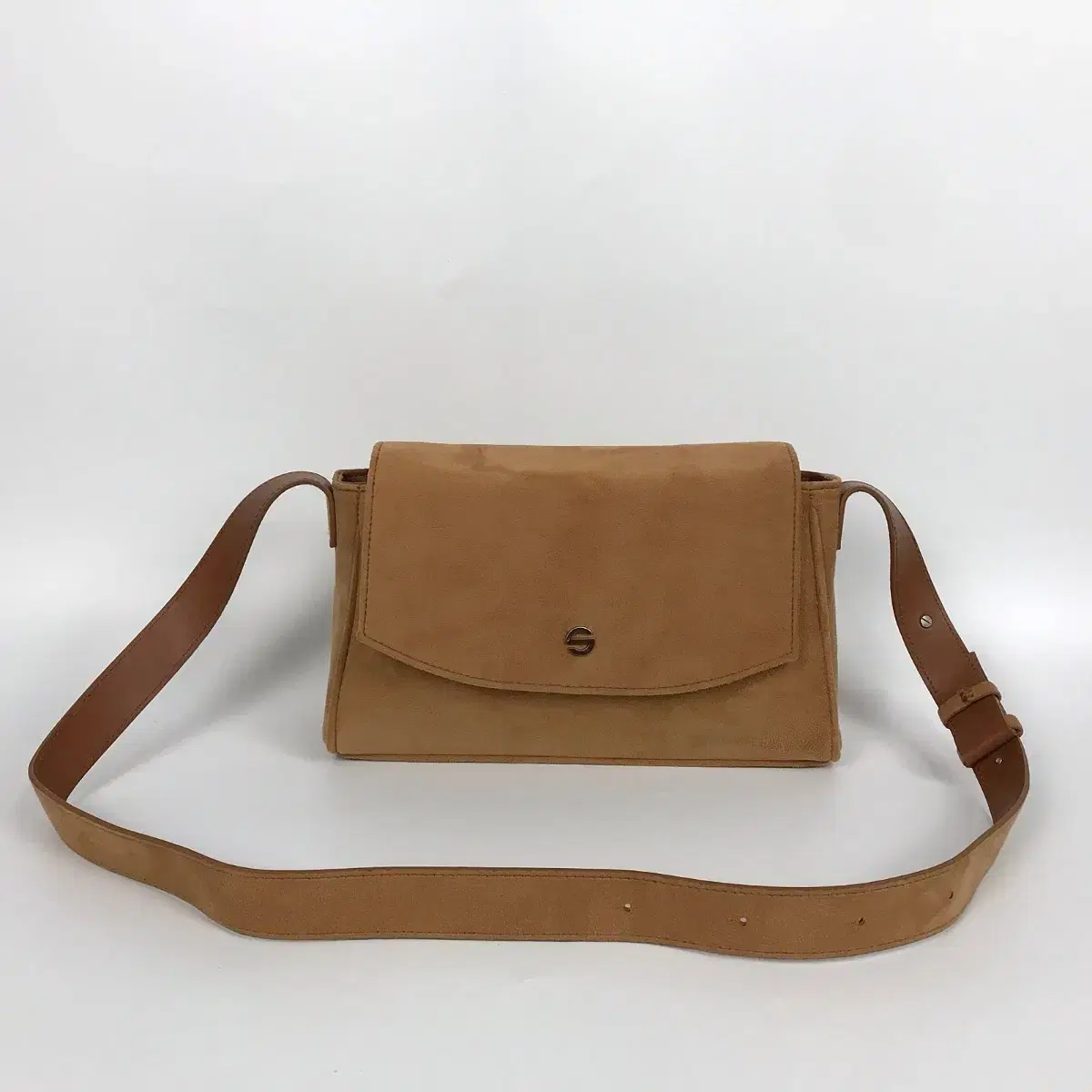 semicode Suede Capture Bag Women's Bag on Bunjang Global Site.