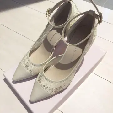 JILL by JILLSTUART 아이보리 레이스 펌프스 L 사이즈