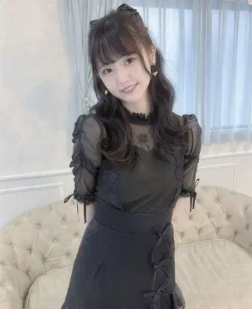 ROJITA 포인트 자수 시어 TOPS
