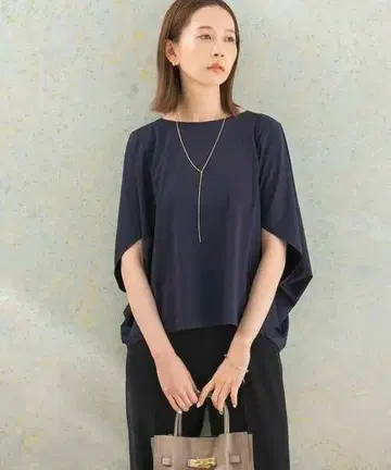새상품급 어반리서치 로쏘 보트넥 5부 소매 돌먼 풀오버