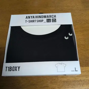 유니클로 아냐 t셔츠 T1 BOXY L