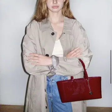 새상품급 minitmute Flot Bag Patent Wine 백