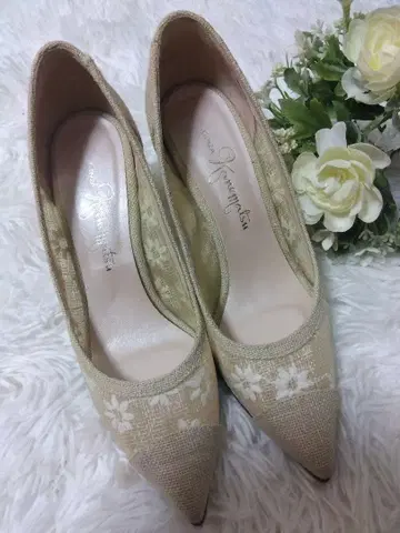 긴자 카네마츠 자수 플라워 꽃 시스루 펌프스 베이지 23cm