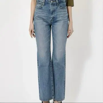 [미사용 새상품] AZUL BY MOUSSY 하이웨스트 데님 플레어