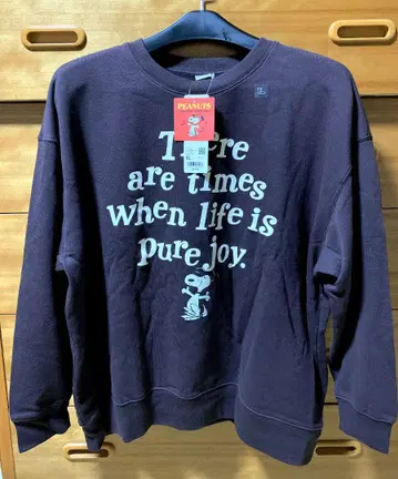 peanuts 스누피 유니클로 UNIQLO 맨투맨 브라운
