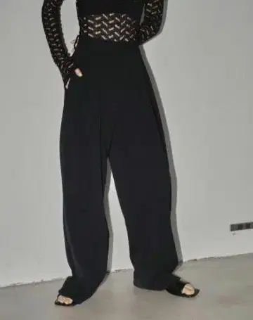 TODAYFUL Tuck Twill Trousers 38 턱 트윌 블랙