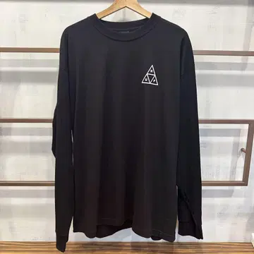 새상품 HUF l/s tee 허프 롱T L 사이즈 블랙