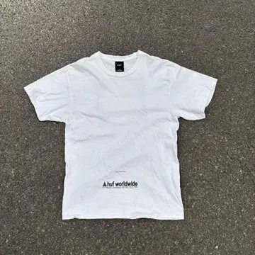 HUF 화이트 티셔츠 L 사이즈