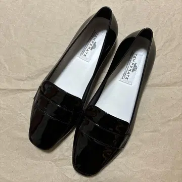 TEMPERATE TESS 블랙 39 사이즈 (24cm 상당)