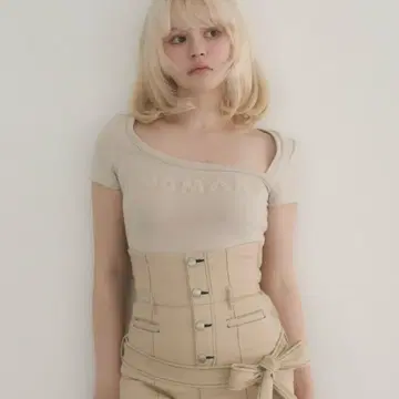 앤드마리 andmary Mary logo tops