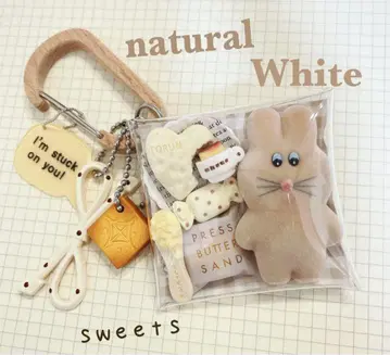 가챠 파우치 미색 내추럴 화이트 sweets 파우치 cafe에 가자