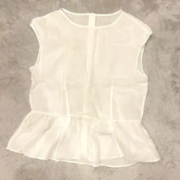 마카피 MACFEE 린넨 100% 슬리브리스 블라우스 화이트