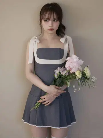 andmary Chuchu pleats ribbon dress