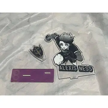 알렉시스 네스 아크릴 스탠드