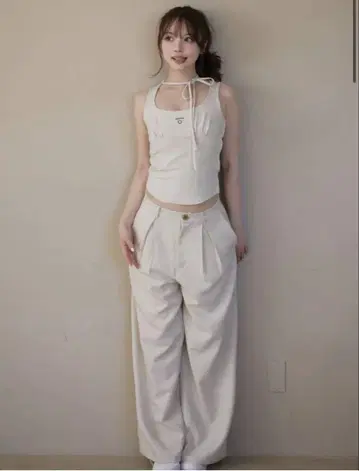 Donna ribbon pants set up ivory Andmary