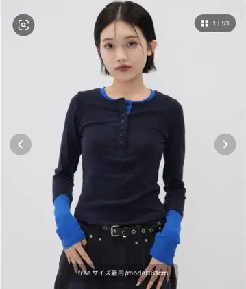 Enewd nina 하프 버튼 바이컬러 상의