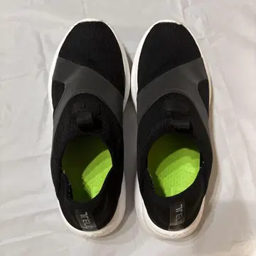 텔릭 (TELIC) 스니커즈 T-MESH LIGHT