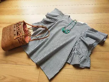 새상품 SIMPLICITE 심플리시떼 여름 반팔 보더 상의 블라우스!