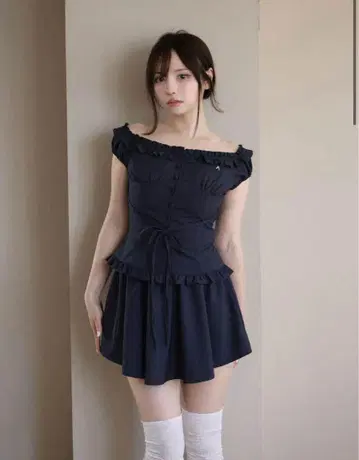andmary Matilda frill set up navy 앤드마리