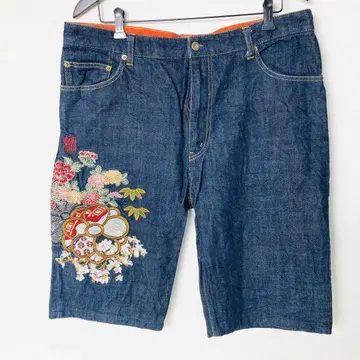 카라쿠리타마시 일본풍 패턴 꽃잎 벚꽃 럭셔리 자수 데님 하프 팬츠
