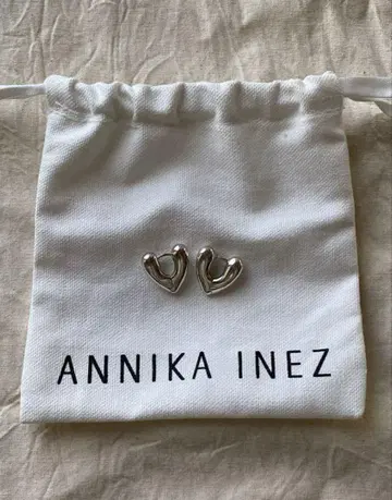 ANNIKA INEZ 하트 귀걸이 S