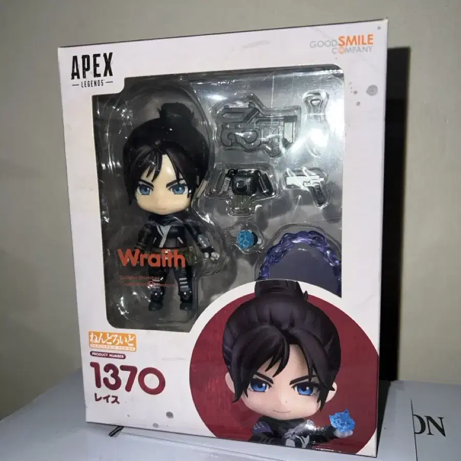 【にゃんちゅー】Apex Legends ねんどろいど 412krdo2UOL._UF350,350_QL80_.jpg