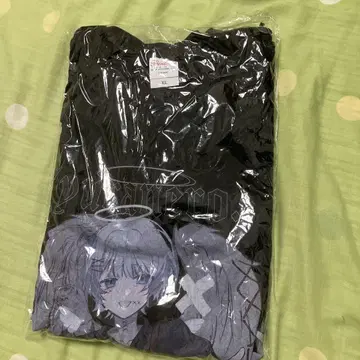 유라네로. 티셔츠