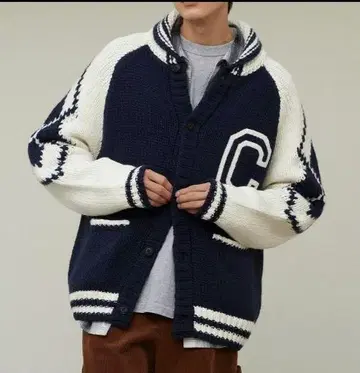 COVERNAT LOGO COWICHAN KNIT CARDIGAN