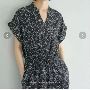 블랙 도트 무늬 올인원 프리 사이즈