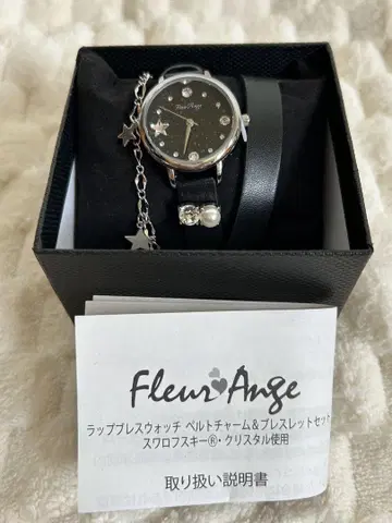 미사용품 Fleur Ange 스와로브스키 사용 랩 팔찌 워치