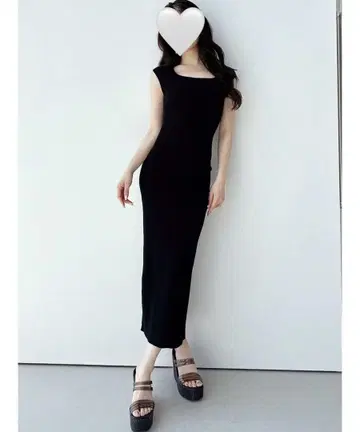 RESEXXY 백 오픈 니트 원피스
