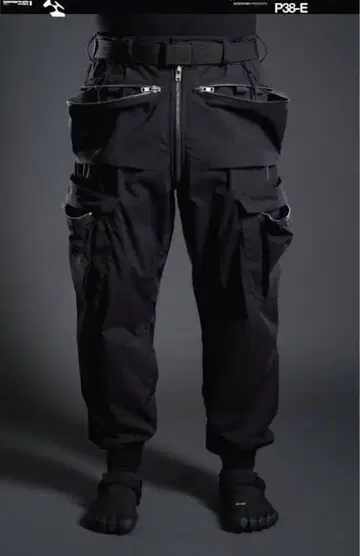 사이즈 S ACRONYM 아크로니움 P38-E