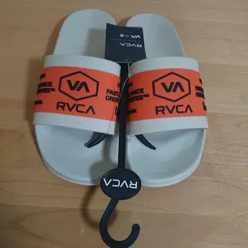 RVCA 샌들 사이즈 8 LOB