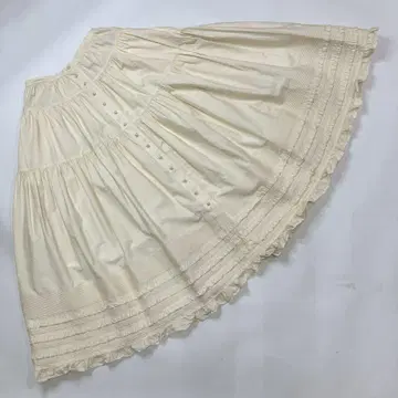 카네코 이사오 아이보리 핀턱 피코프릴 스커트/클리닝 완료
