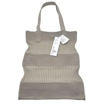 새상품 CFCL STRATA TOTE BAG 베이지 토트백