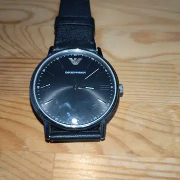 EMPORIO ARMANI 아날로그 손목시계 블랙