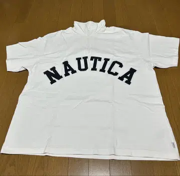 NAUTICA 아치 로고 하프 지퍼 티셔츠