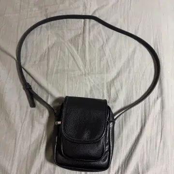 가죽 블랙 숄더백 SINSS