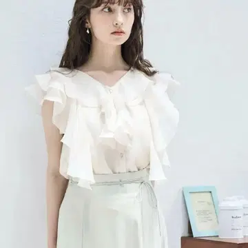 2025 봄/여름 신상 프릴 시어 블라우스