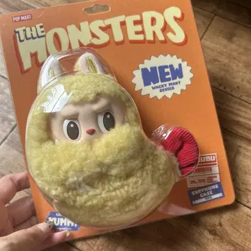 POP MART THE MONSTERS 이어폰 케이스