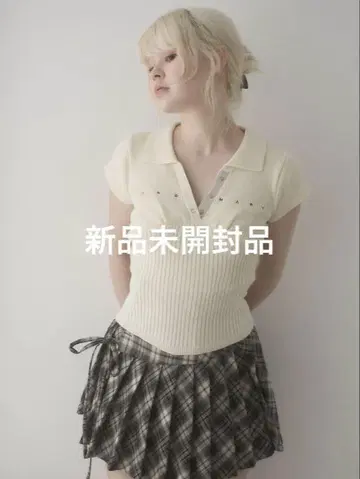 andmary Lindsay logo tops ivory