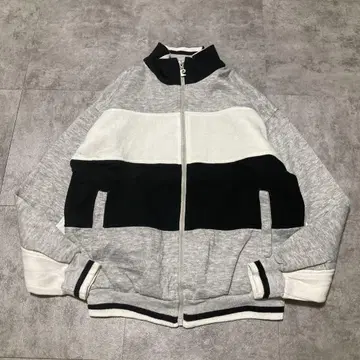 Pierre Cardin 피에르 가르뎅 맨투맨 블루종