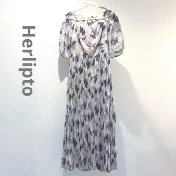 Herlipto Blurring Pleated Long Dress