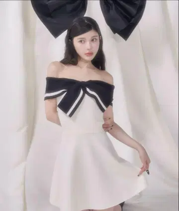 다리치 darich 빅 리본 오프숄 니트 미니 원피스 IVO F