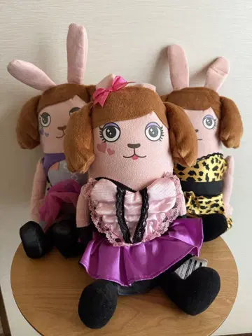 아무로 나미에 우사비치 인형